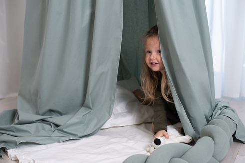 what-a-hiding-place-in-a-child-room