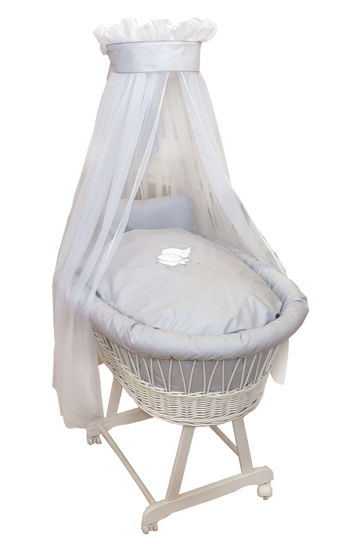 Moses wicker basket with bedding
